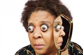 世界上眼球最突出的女人 金·古德曼眼球突出眼眶外11毫米